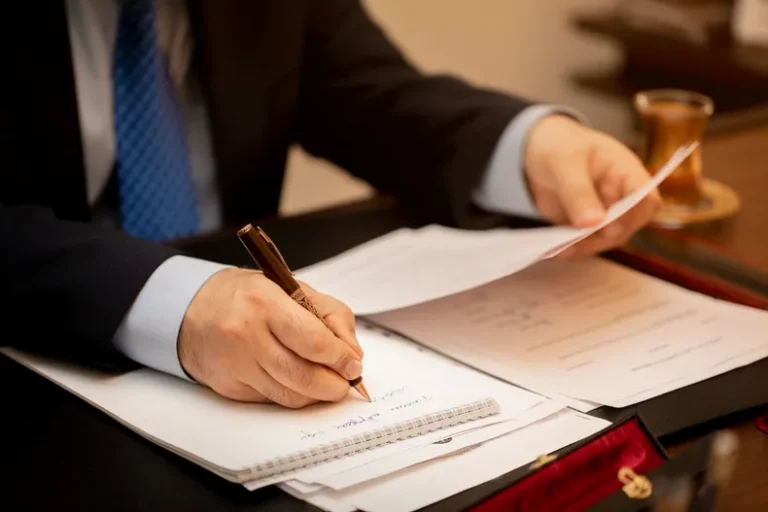 Lee más sobre el artículo Escrituración: cuándo corresponde iniciar el juicio para obligar al vendedor a otorgar la escritura