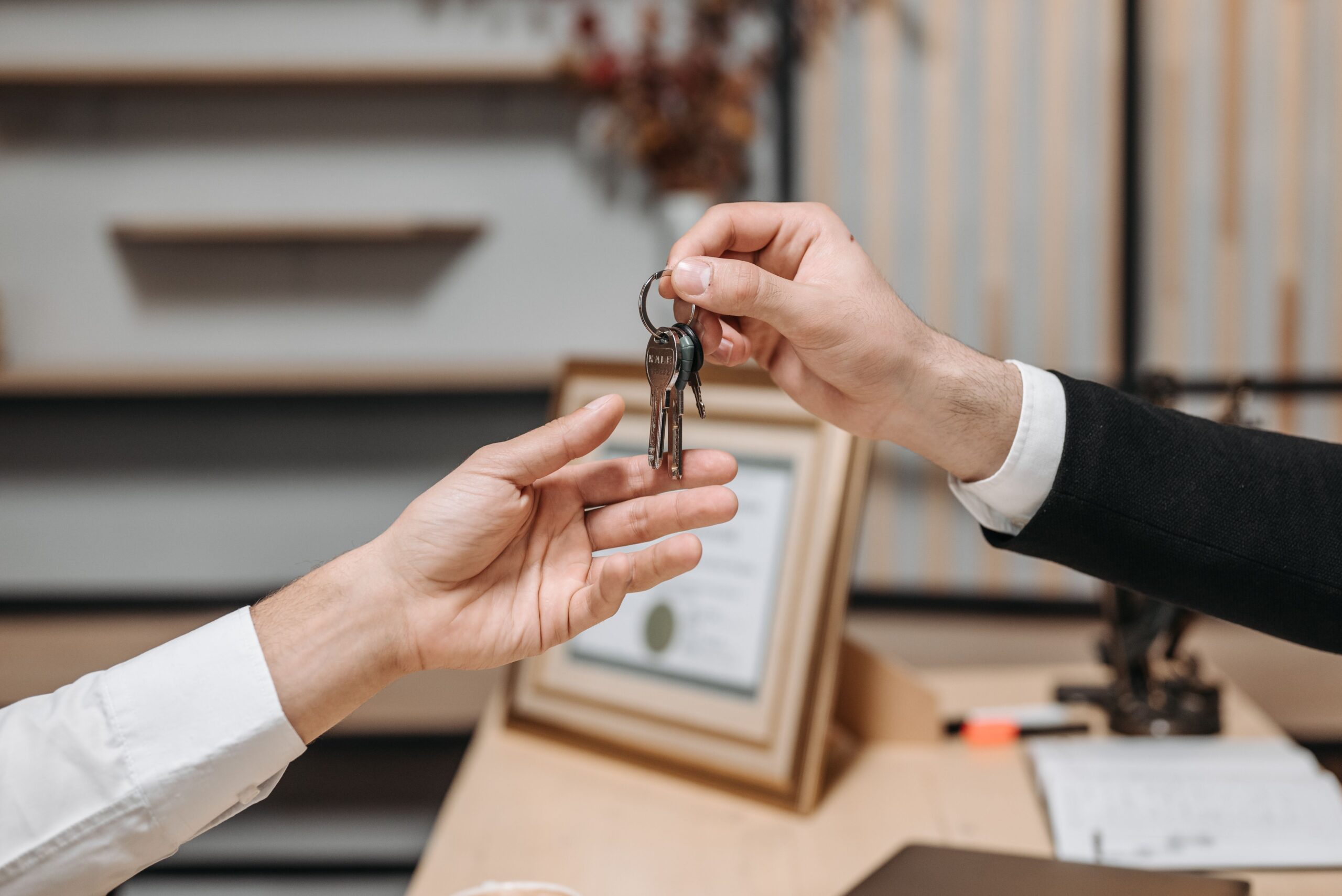 En este momento estás viendo ¿Qué hacer antes de comprar un inmueble? – Controles que pueden ahorrarte una pérdida millonaria